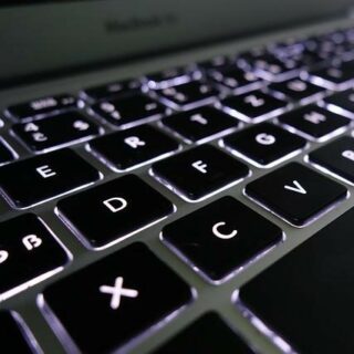 立花真由美オフィシャルウェブサイト_事業紹介_IT教育事業